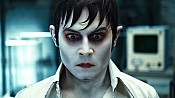 MEDIA - DARK SHADOWS  - La bande-annonce laffiche et un stock de photos 