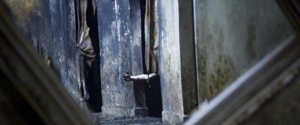 MIRRORS MIRRORS - Le remake dAlexandre Aja avec Jack Bauer