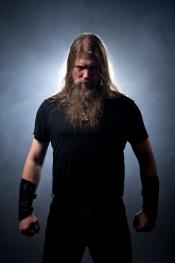 CASTING - NORTHMEN A VIKING SAGA Johan Hegg frontman du groupe Amon Amarth rejoint le casting 