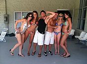 Photo de Piranha 3DD 34 / 57