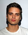 THE APPARITION Sebastian Stan rejoint Ashley Greene dans THE APPARITION